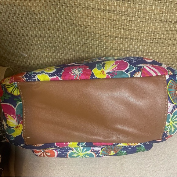 Lily Bloom Turtle/Floral Crossbody - Picture 6 of 8